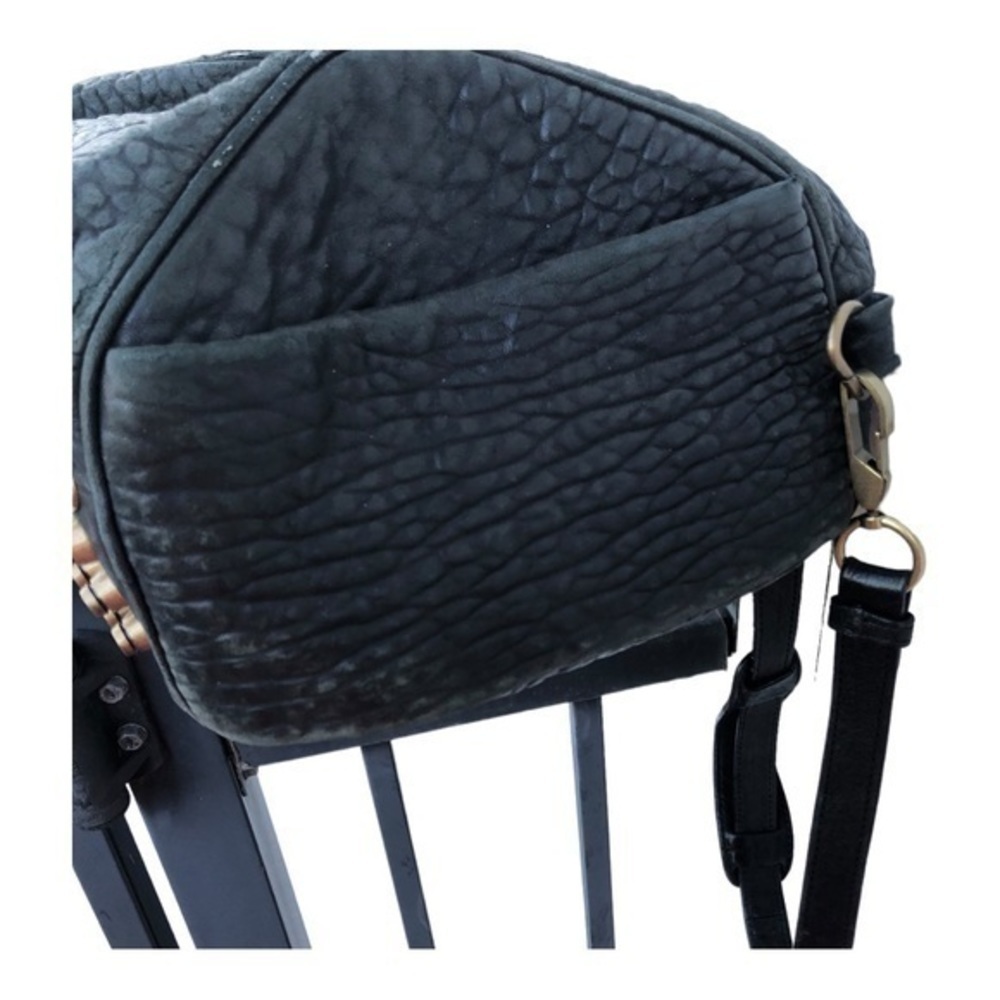 Authentic Alexander Wang Rocco Duffle Bag Black EUC Celebrity Favorite - Picture 10 of 16
